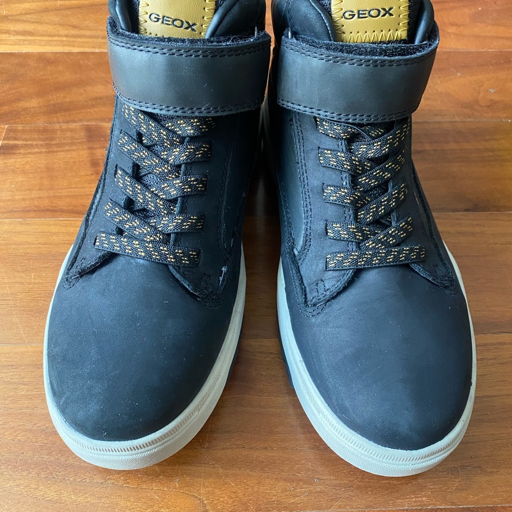 Geox Kids Boys Black and Dark yellow High -Top Sneakers, Waterproof